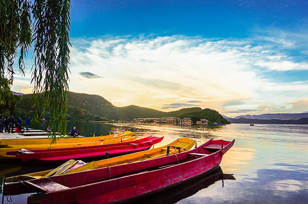 瀘沽湖 瀘沽湖