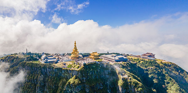 峨眉山